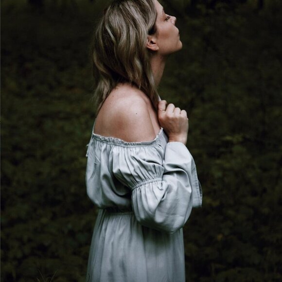 NWOT Hackwith Design House Adalae Dress in Blue - Picture 1 of 16